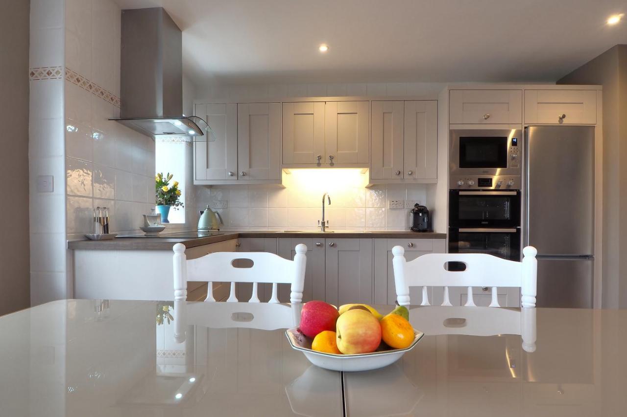 Hillcrest Luxury Apartment Kilrush Exteriér fotografie