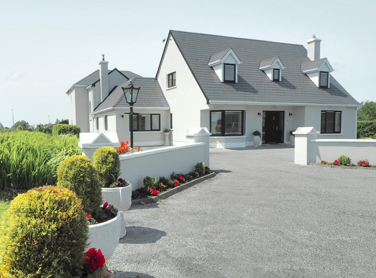 Hillcrest Luxury Apartment Kilrush Exteriér fotografie